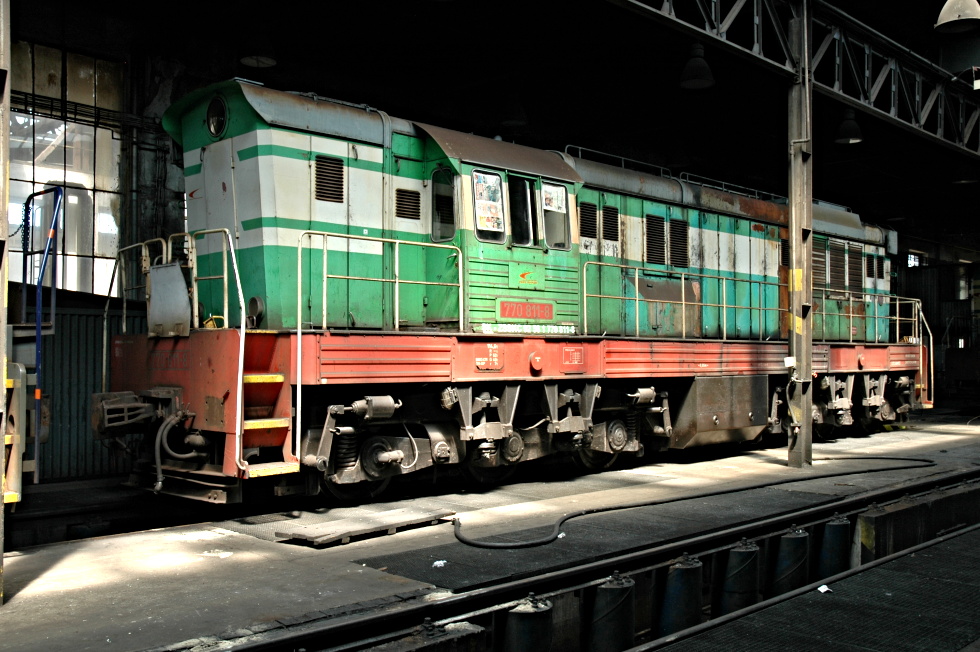 770 811-8