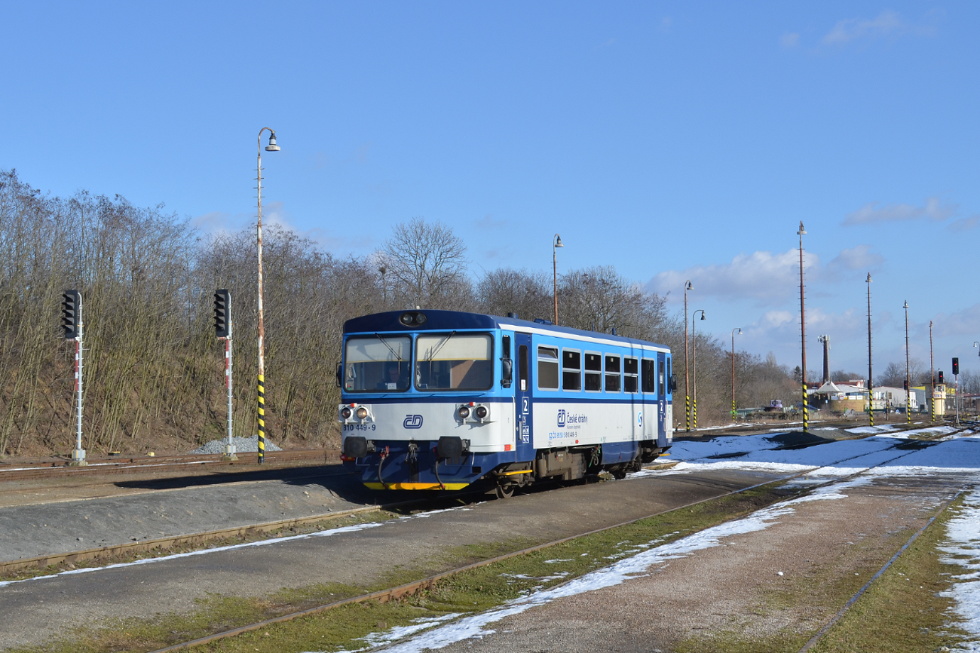 810 449-9