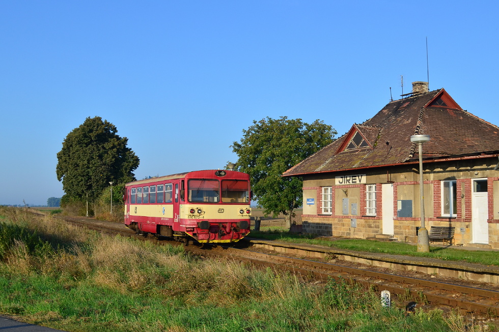 810 673-4