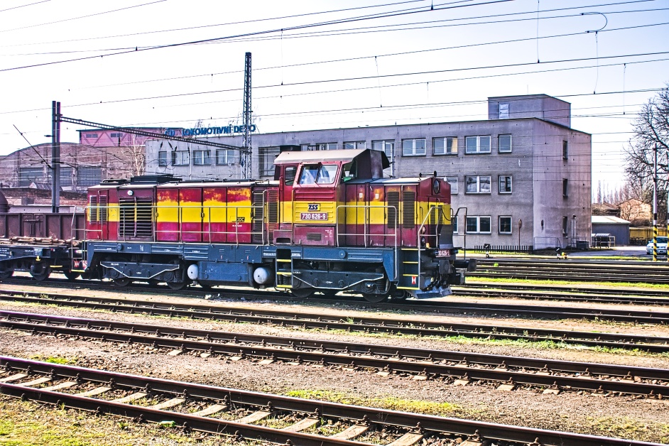 730 626-9