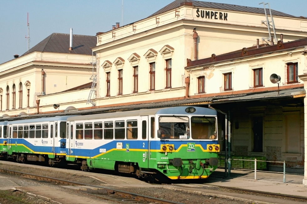 810 435-8