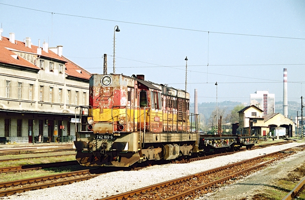 742 169-6