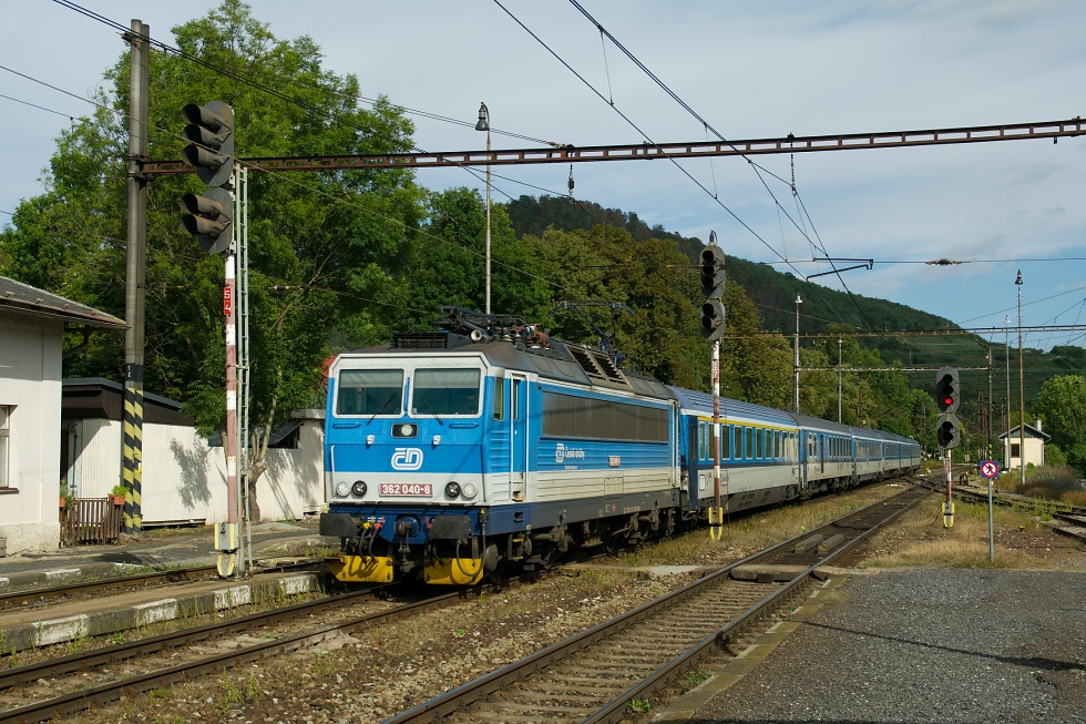 362 040-8