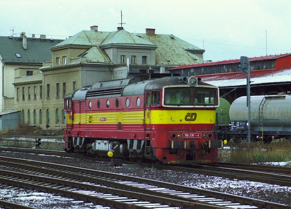 750 235-4