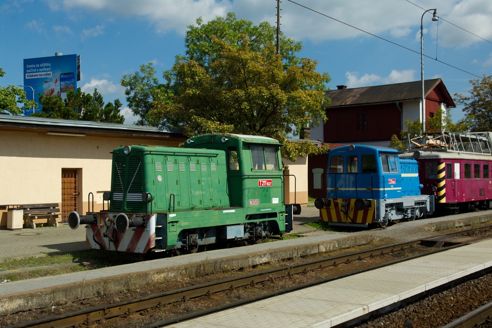 701 627-2