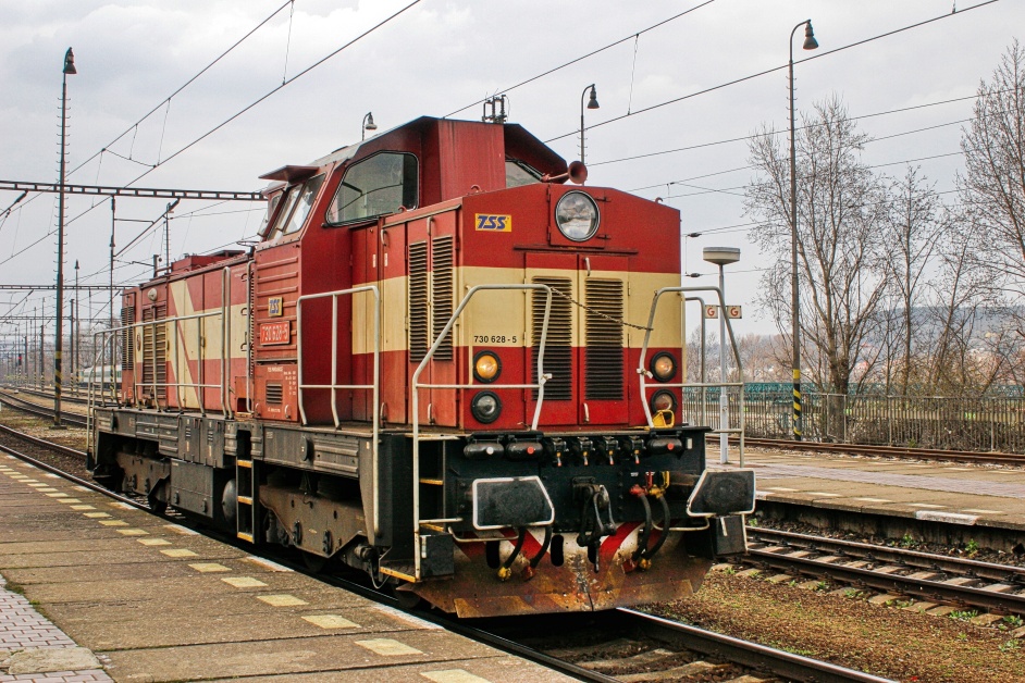 730 628-5