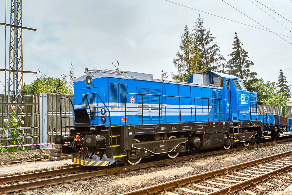 730 632-7