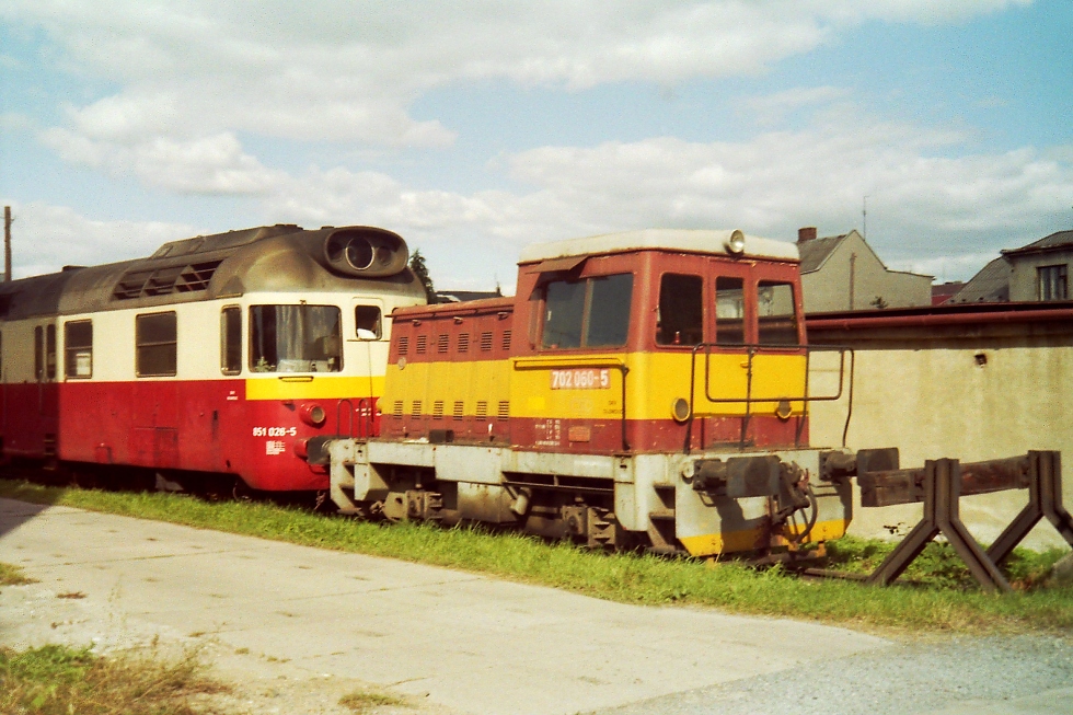 702 060-5