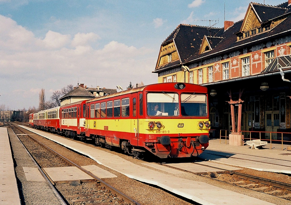 810 185-9