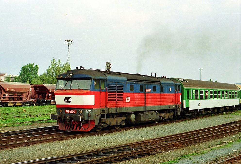 749 243-2