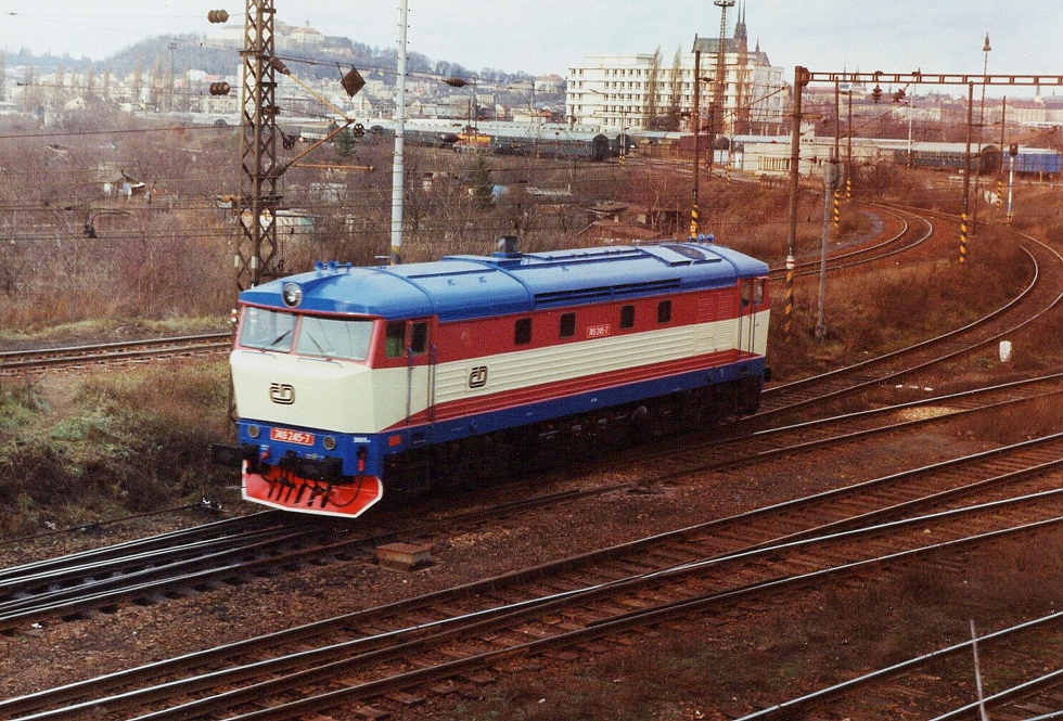 749 245-7