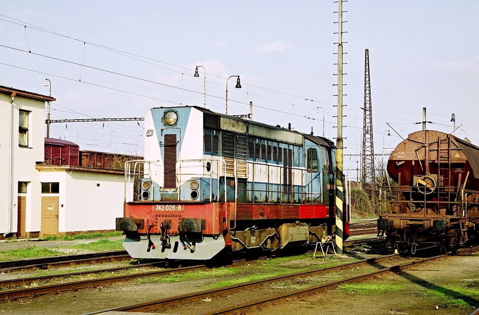 742 026-8