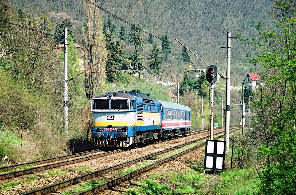 750 333-7