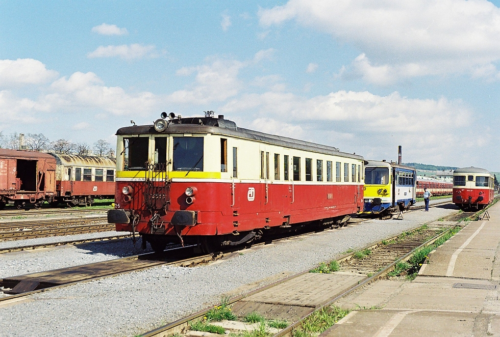 830 072-5