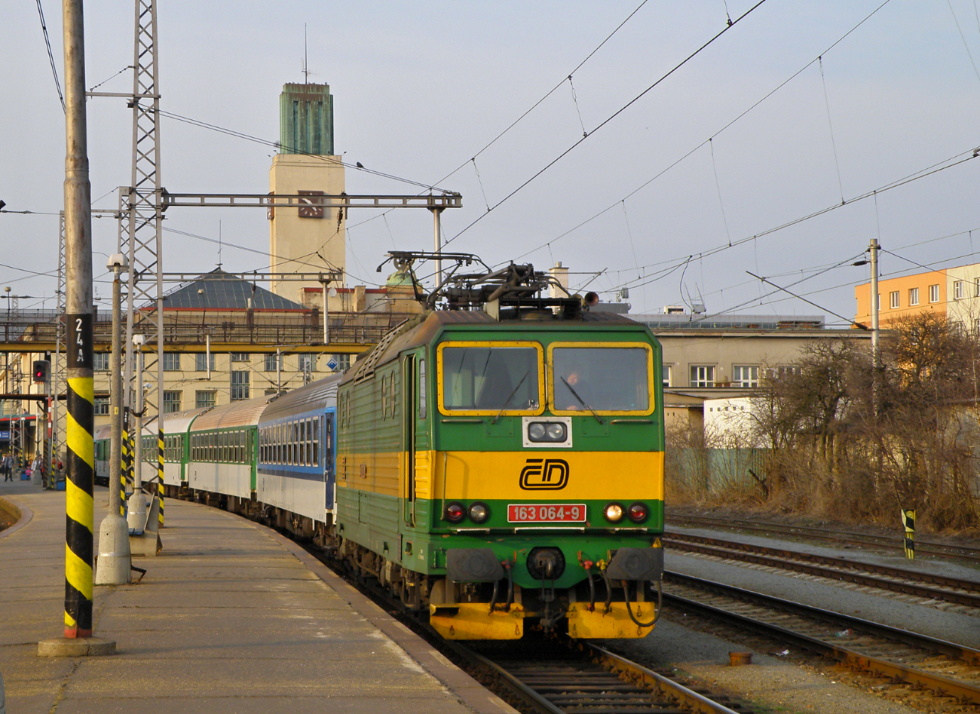 163 064-9