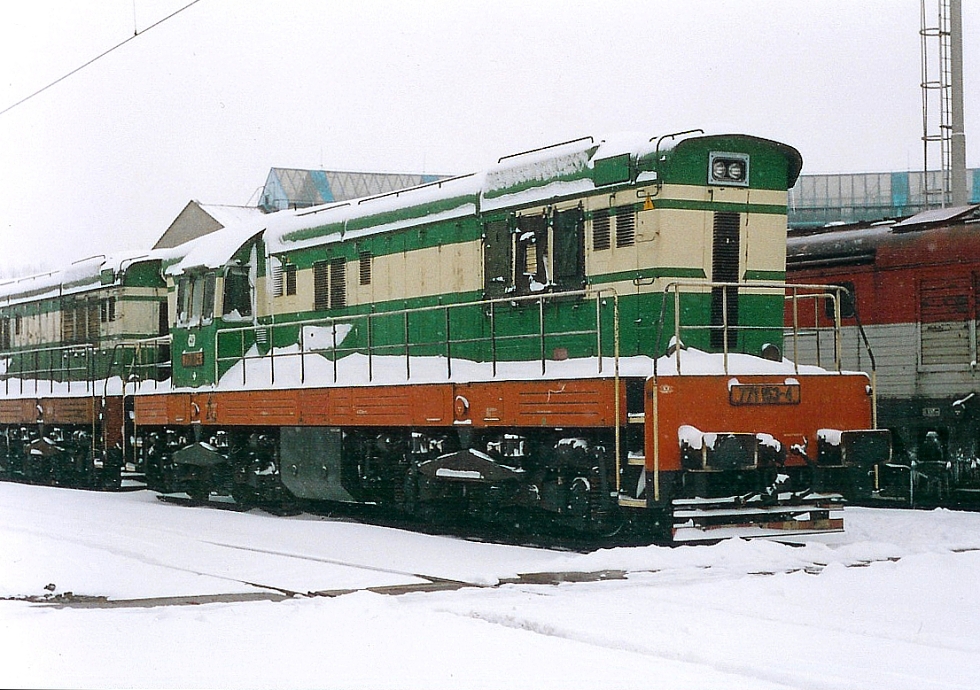 771 153-4