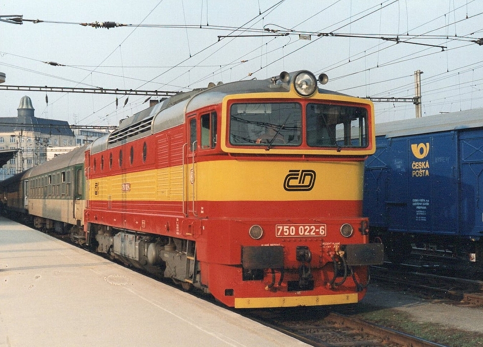 750 022-6