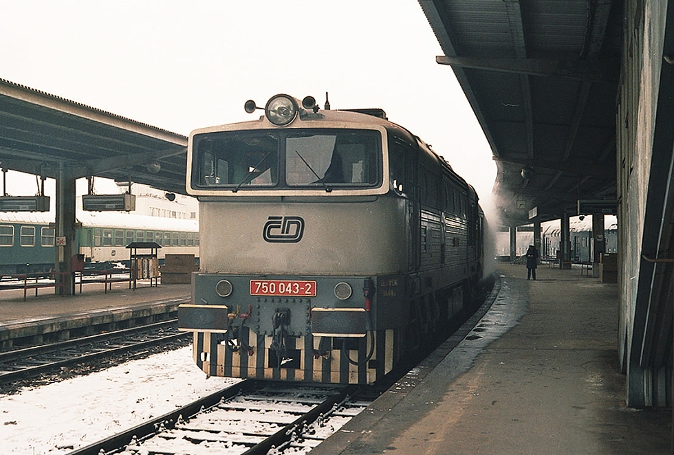 750 043-2