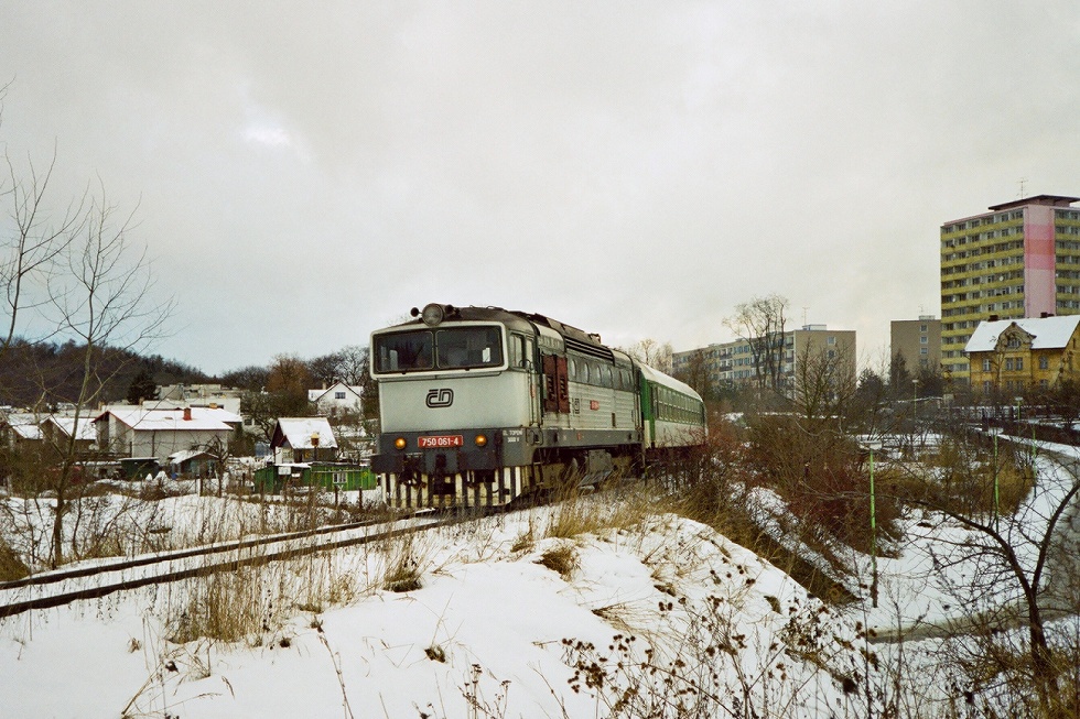 750 061-4