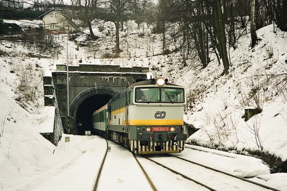 750 222-2