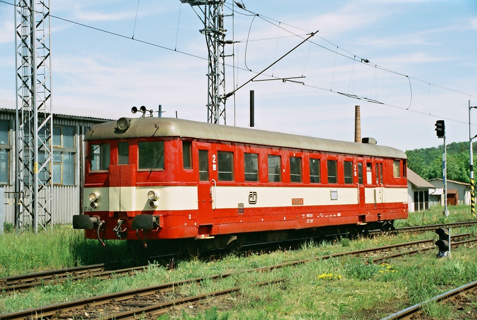 831 167-2