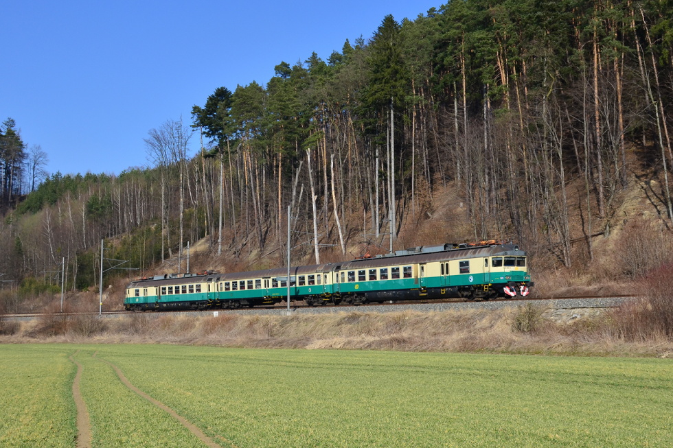 460 080-5
