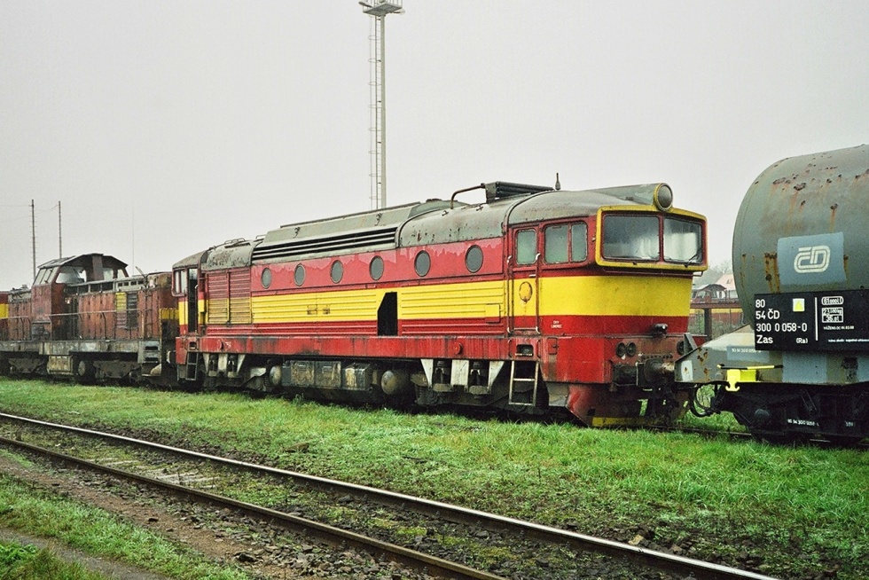 753 383-9