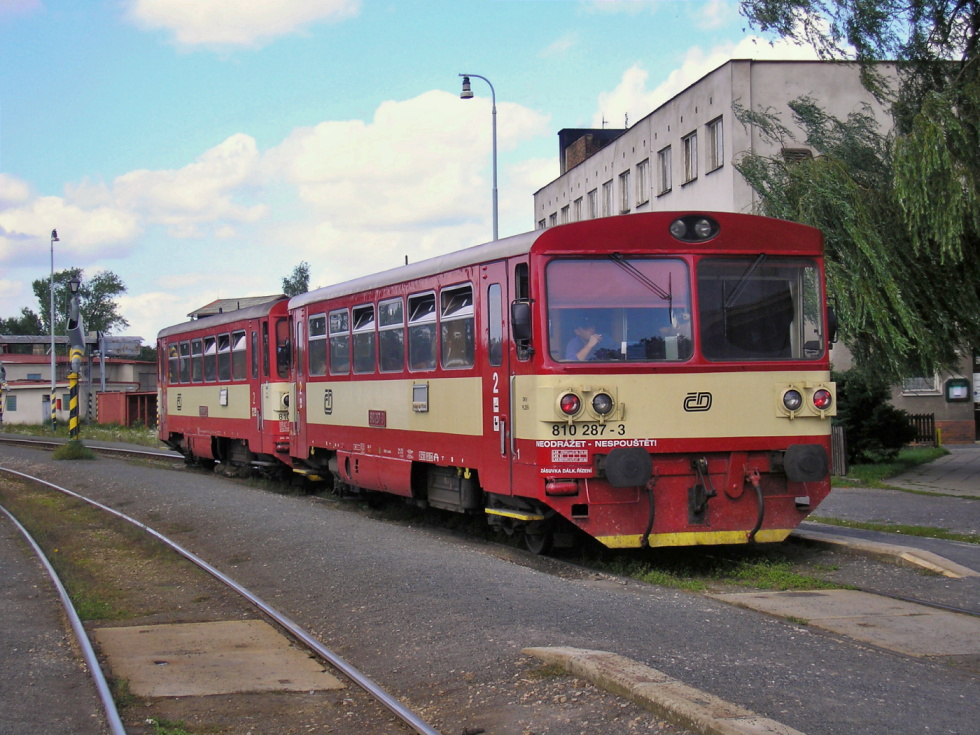 810 287-3