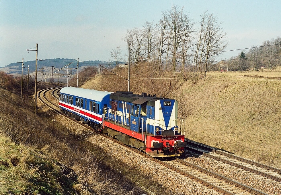 742 259-5
