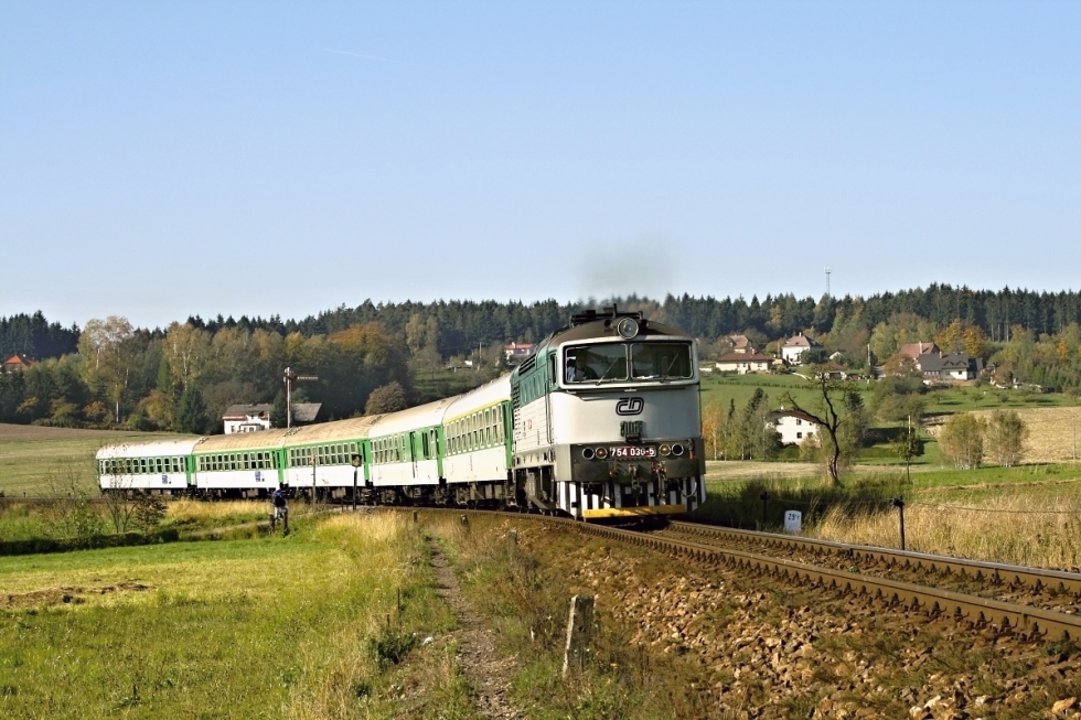 754 030-5