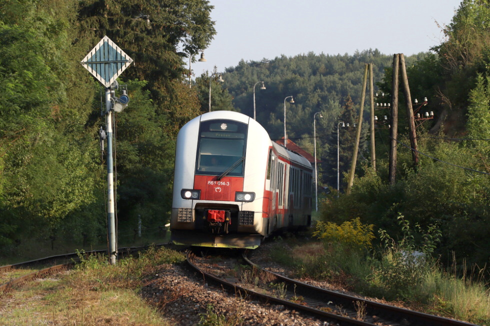 861 014-3