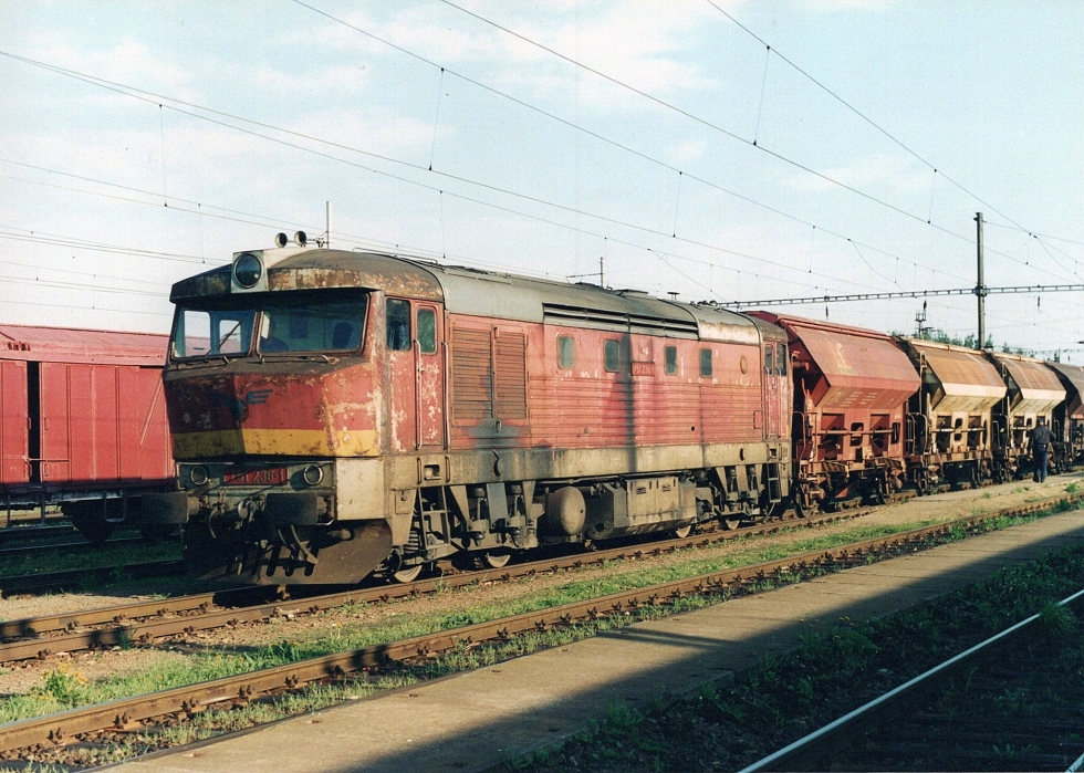 751 236-1