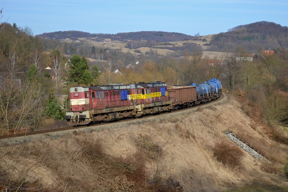 742 063-1