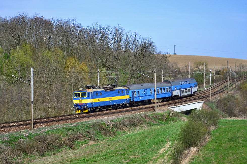 363 002-7