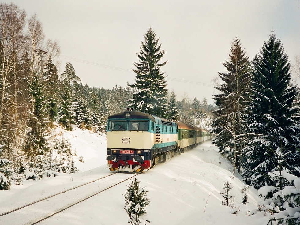 749 249-9