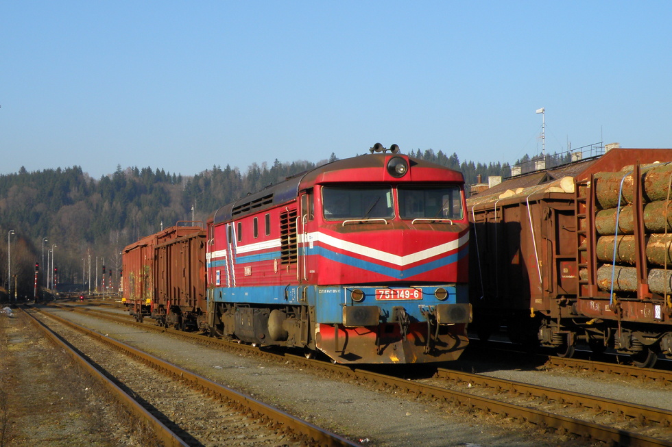 751 149-6