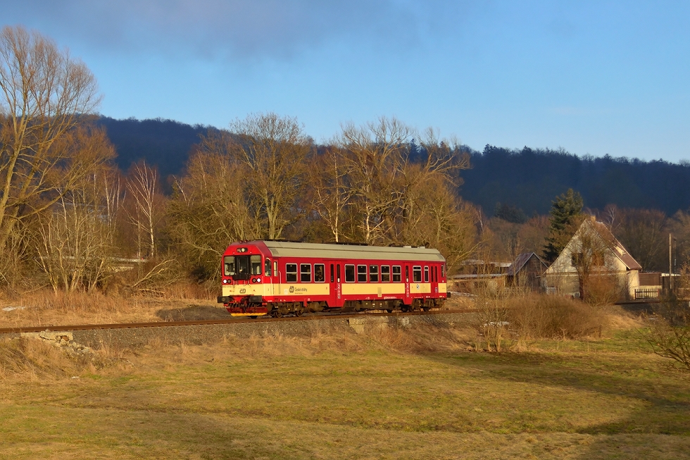 843 010-0