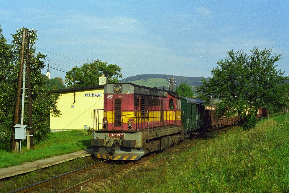 742 139-9