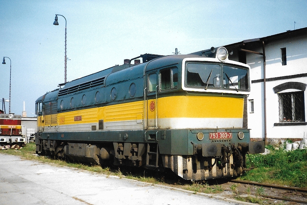 753 303-7