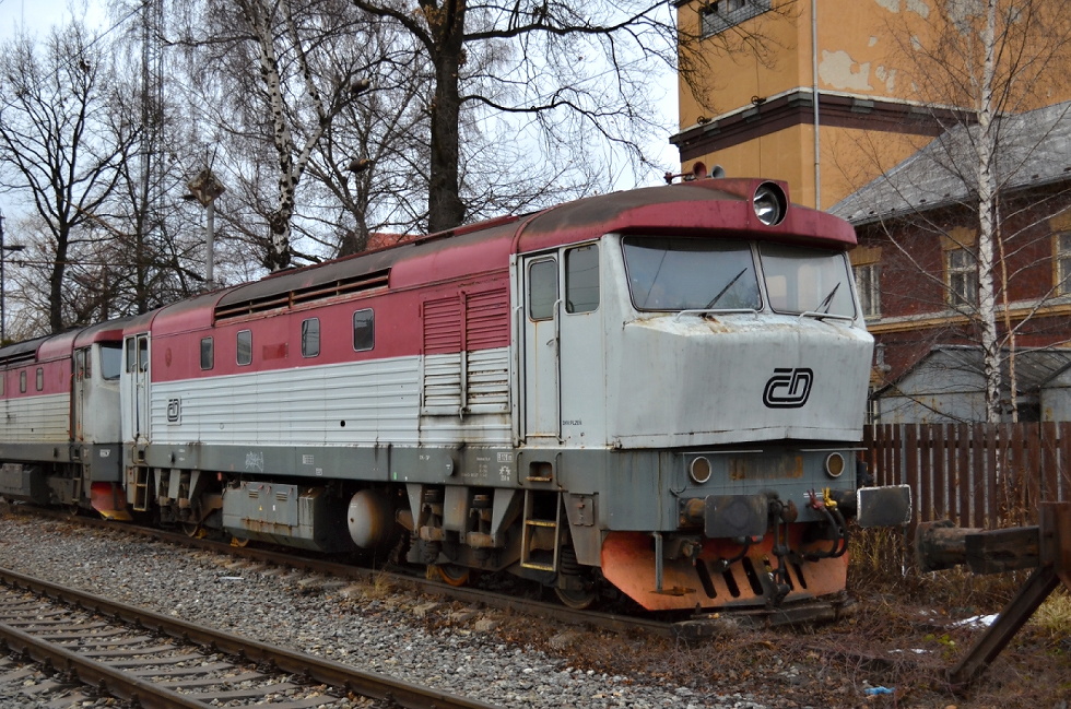 749 241-6