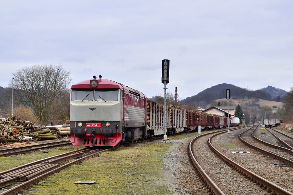 749 254-9
