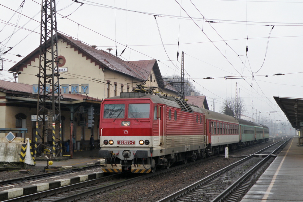 163 055-7