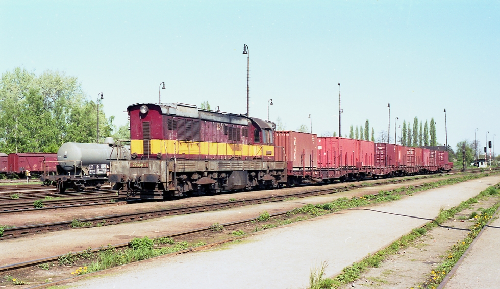 771 041-1
