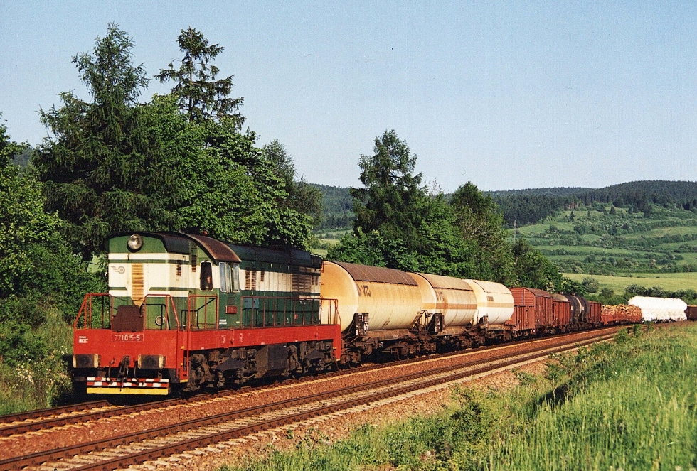 771 015-5