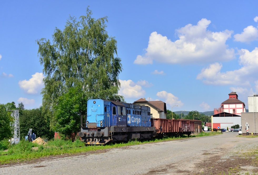 742 075-5