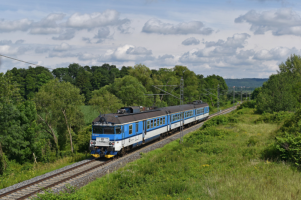 460 069-8