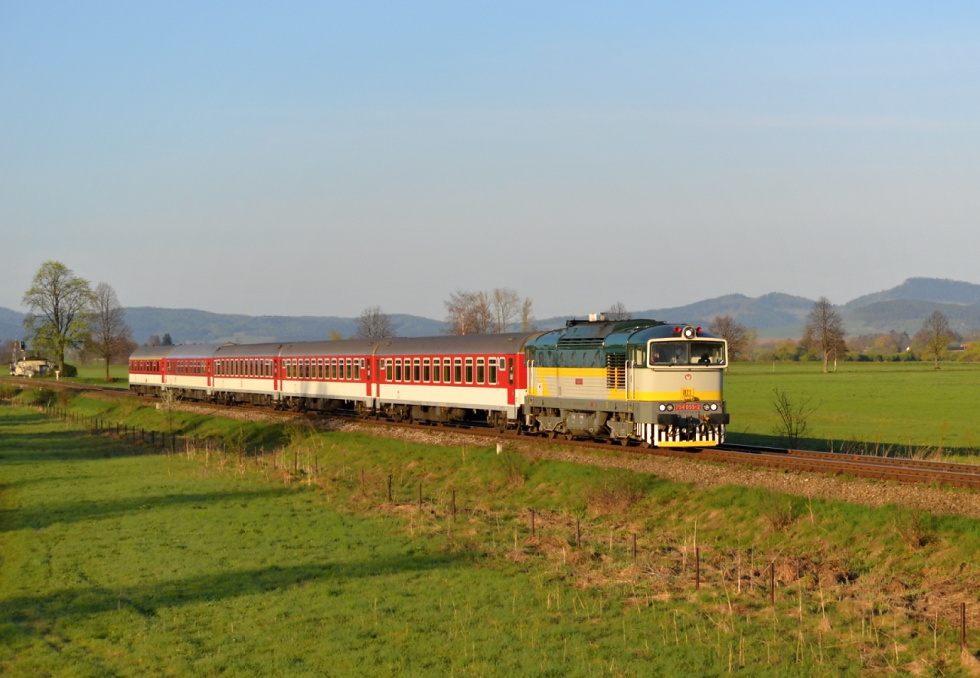 754 055-2