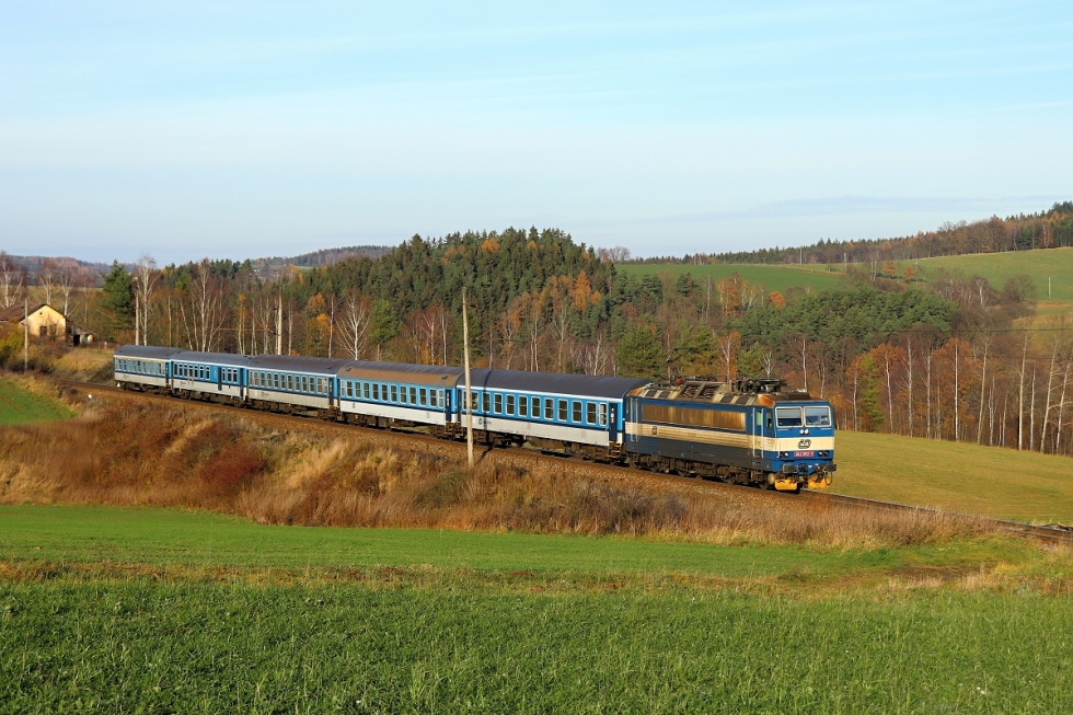 362 052-3