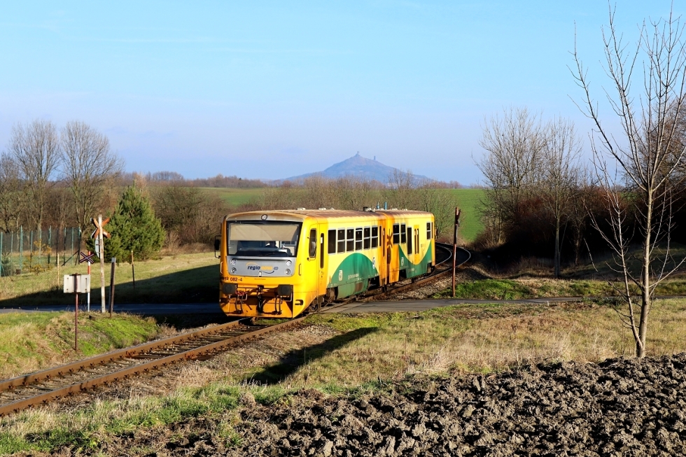 814 082-4