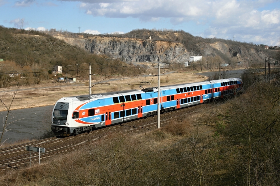 471 033-1